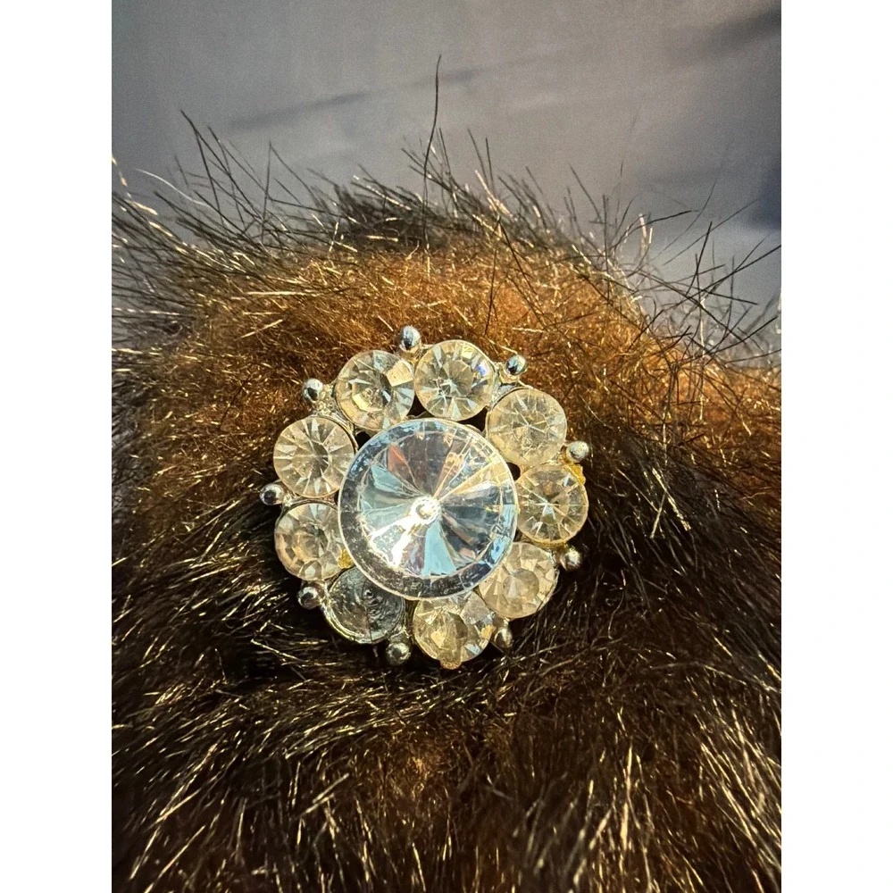 Pier 1 Brown Faux Fur Wine Bottle Collar Rhinestone Brooch Glam Decor